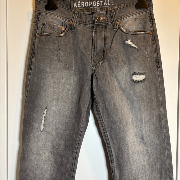 Aeropostale Gray Distressed straight leg Essex Jeans Size 29/30 - Picture 2 of 11